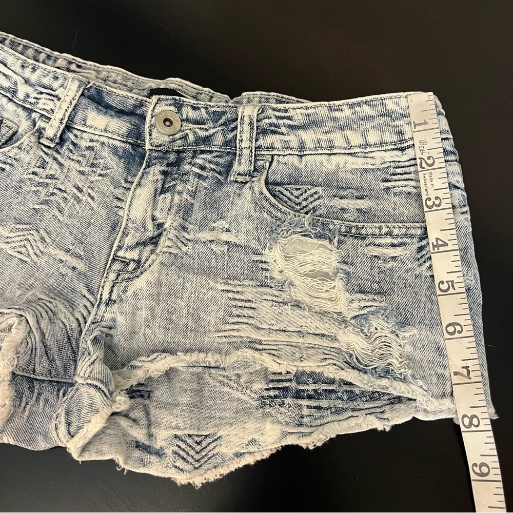 Klique B ultra mini denim shorts, textured distressed festival jean shorts S - Picture 9 of 12